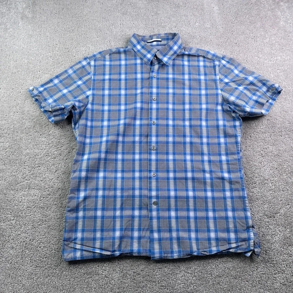 Banana Republic Shirt Mens Medium Blue Ombre Plaid Short Sleeve Button‎ Up